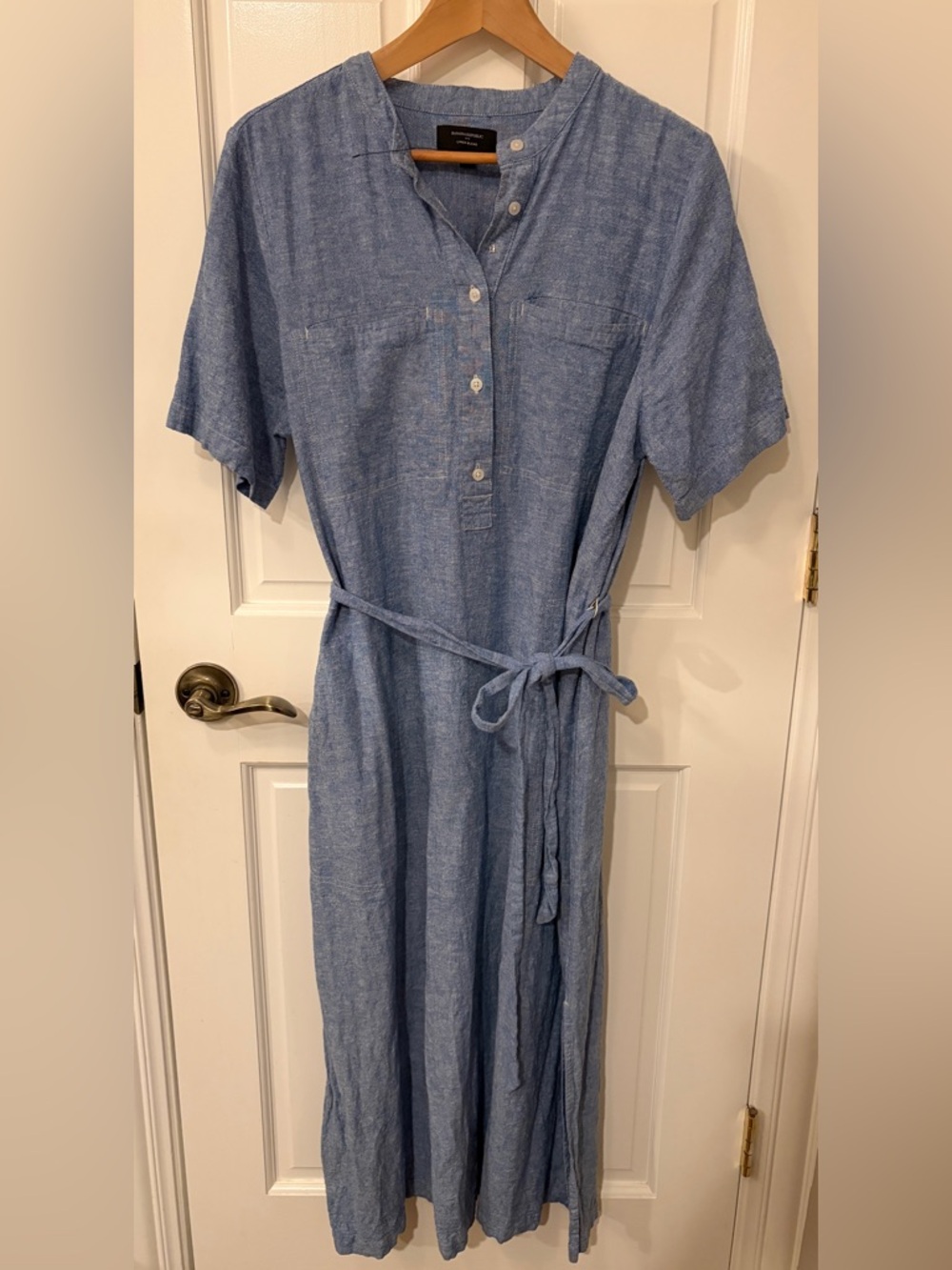 Banana Republic Factory Chambray Blue Linen-Blend Midi Dress with Waist Tie